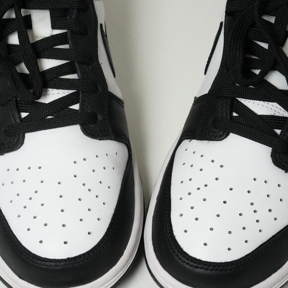 Nike Dunk Low Retro “Panda” – Women’s Size 9 - Picture 6 of 8
